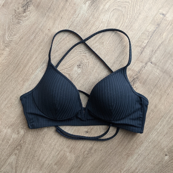 Shade & Shore Other - Ribbed bikini top